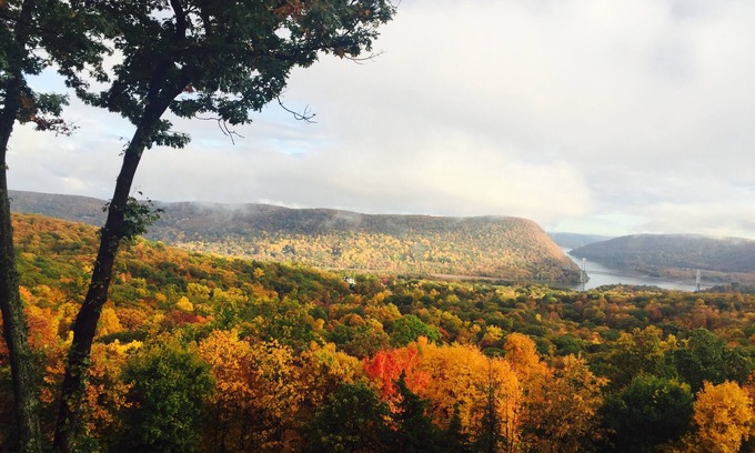 Fort Montgomery Cottage | Serene Mountain Top Views overlooking Hudson River and Surrounding Highlands