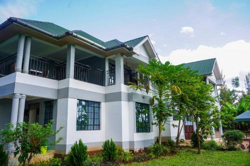Murang'a County Hotel | Serene Stay Gardens Muranga
