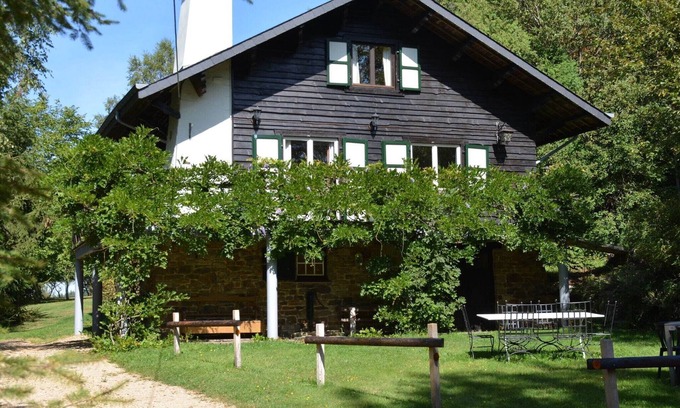 Gembes Ski Chalet | Serene Stay Near Rochehaut