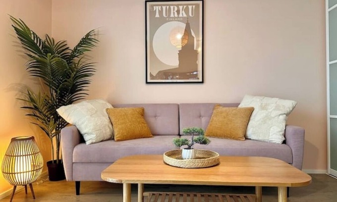 Turku Apartment | Serene & Stylish 5★ Getaway in Central Turku – King Bed, Cozy & Prime Location