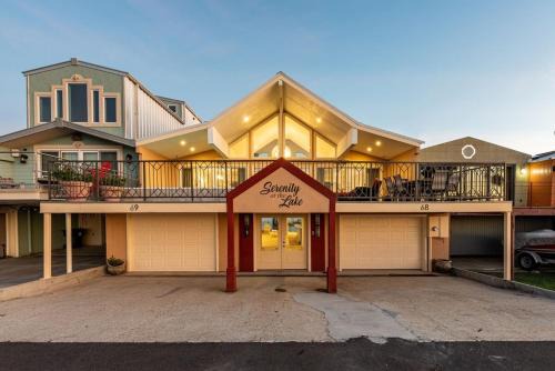 West End House | Serenity At The Lake Heated Pool Retreat