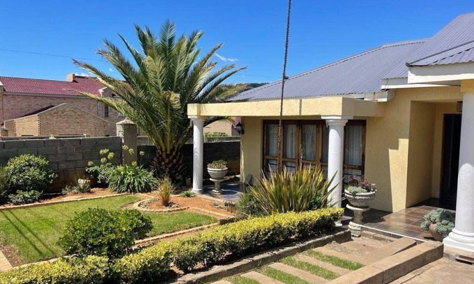 Maseru Bed & Breakfast | Serenity Heights Backpackers Lodge