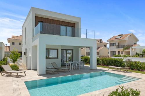 Softades Villa | Serenity Waves Villa 19
