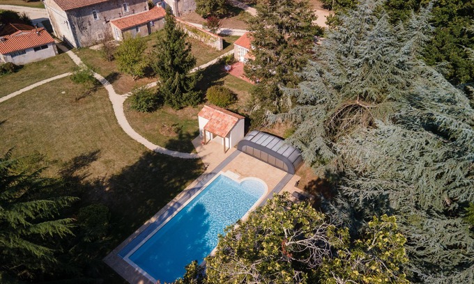 Le Tablier House | Set of three character houses with heated indoor swimming pool