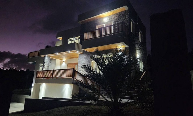Vieux Fort Quarter Villa | Setsuna, Luxury Oceanic View Villa Near Airport