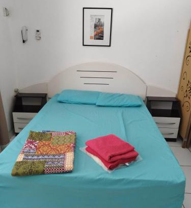 Centro de Vila Velha Apartment | Seu Apto Praia da Costa 3 Não divide Completo Ar Cond Fogão Geladeira Internet Local Excelente Centro Sem escadas