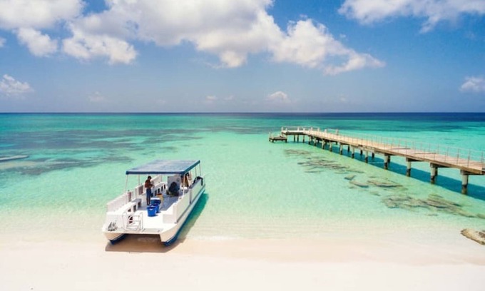 Cockburn Town House | Seven Seas Grand-Turk - Island home New Rental !