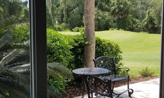 New Port Richey Condo | Seven Springs County Club Villa