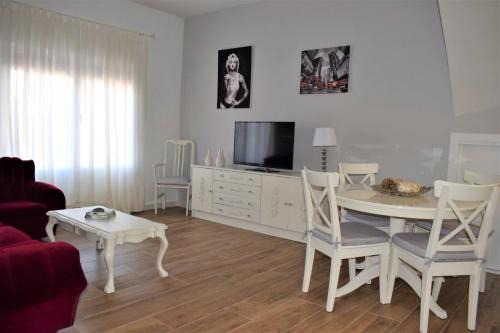 La Guardia House | SEVILLA I Y SEVILLA II