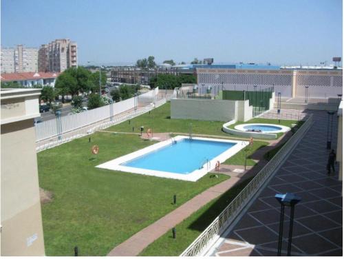 Parque Alcosa Apartment | SevillaHome-Apartamento complejo piscina parking