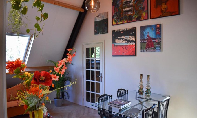 Franeker Apartment | Sfeervol appartement 'Le Boulanger' in Franeker.