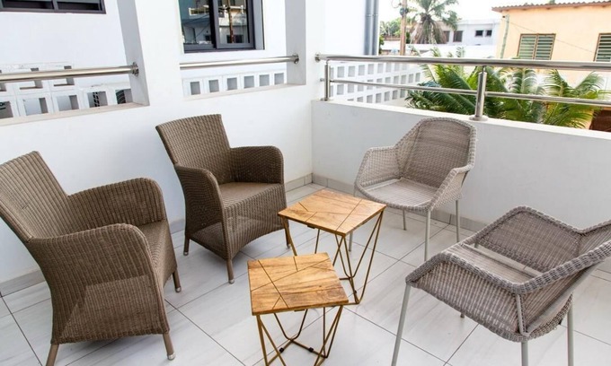 Lome House | SHALOM & Victory