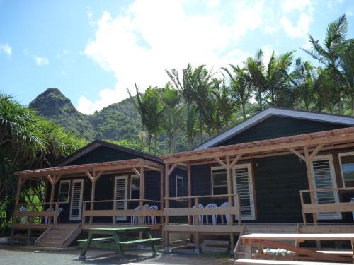 Ogasawara Cabin | Shanti Bungalow