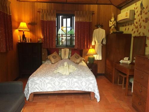 Khao San House | Shanti Lodge
