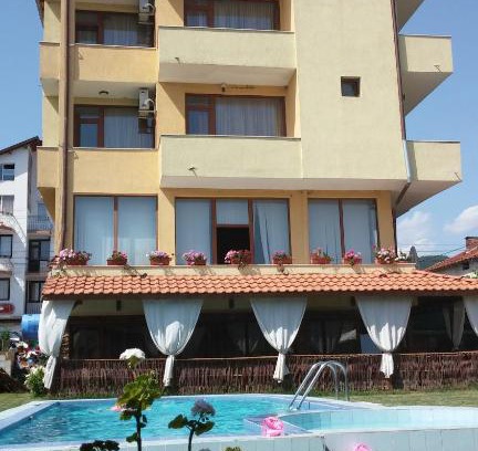 Ognyanovo Hotel | Sharkov Family Hotel