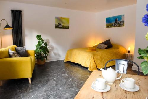 Dartmeet Apartment | Sharp Tor Riverside Studio Apartment