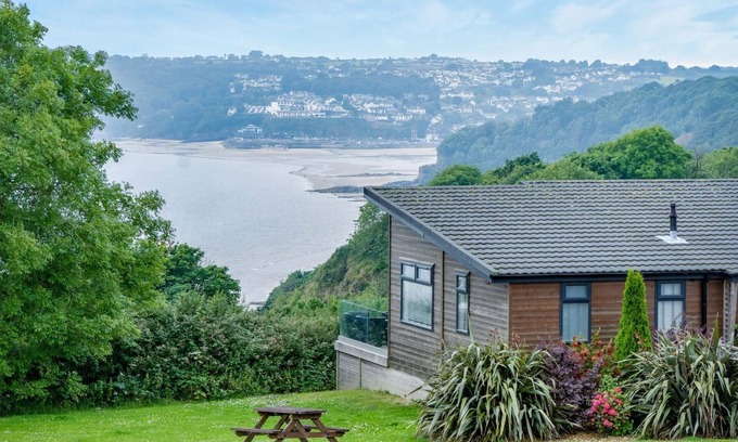 Wiseman's Bridge Ski Chalet | Shearwater 30 - 2 Bedroom Lodge - Summerhill