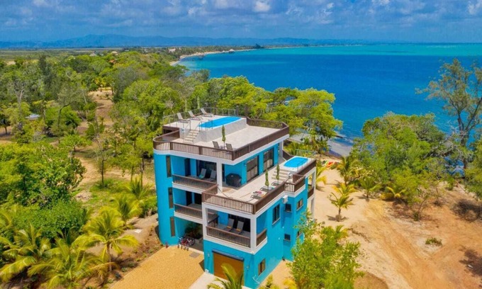 Sittee River Village Villa | Shedrock Shangrila, Beach Front Whole House