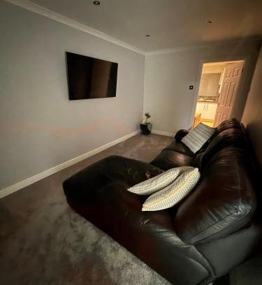 Mosborough Apartment | Sheffield Edge Hideaway