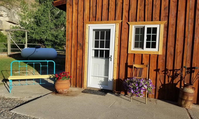 Yellowstone County Other | Sheltered Nook Bunk 'n Board