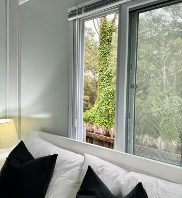 Baulkham Hills Ski Chalet | Shepherd’s Hut In Baulkham Hills