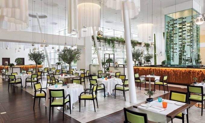 Ferno Hotel | Sheraton Milan Malpensa Airport Hotel & Conference Center