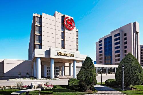 Richmond Hill Hotel | Sheraton Parkway Toronto North Hotel & Suites