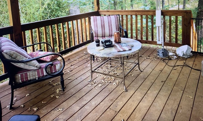 Gordonville Cabin | Sherwood Shores Pine Cabin