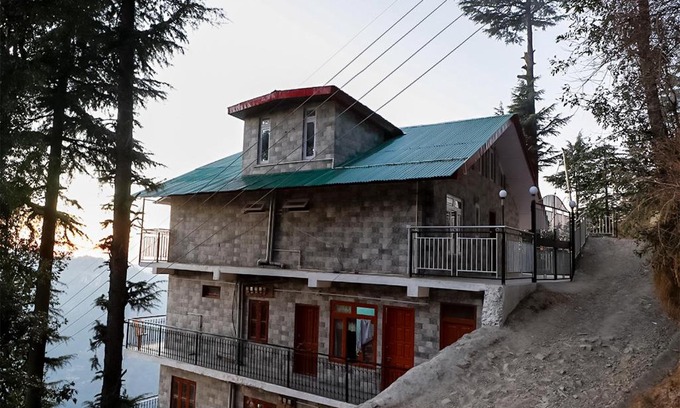 Mashobra Apartment | Shimla View