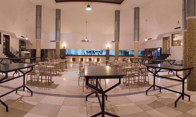 Behror Hotel | Shiva Oasis Resort