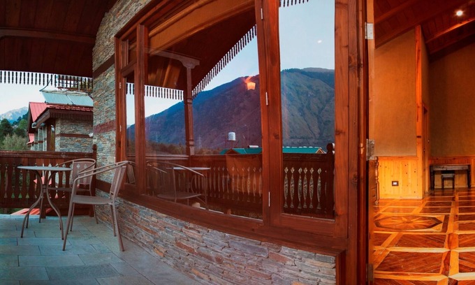 Manali Hotel | Shivadya - A Boutique Hotel