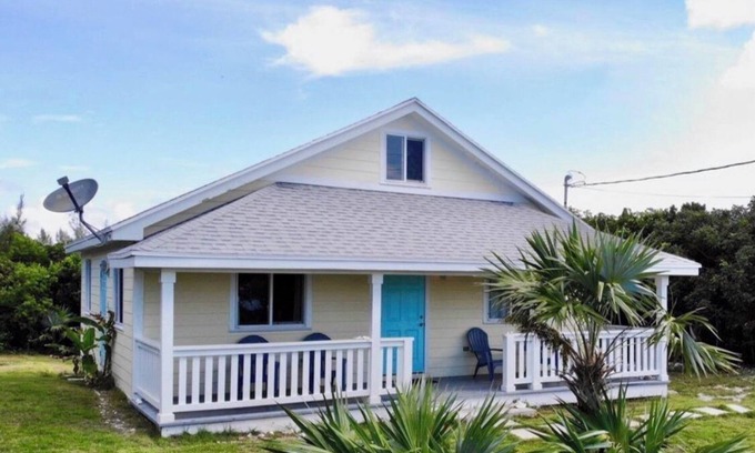 Rainbow Bay House | Shore T’ing