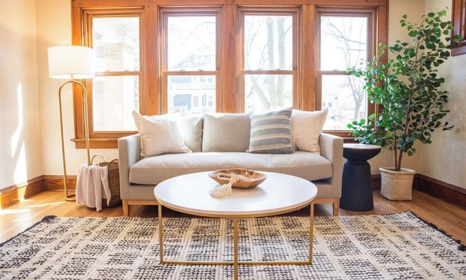 Shorewood House | Shorewood's Sunny Craftsman - 2-Bedroom Gem in Amazing Shorewood!
