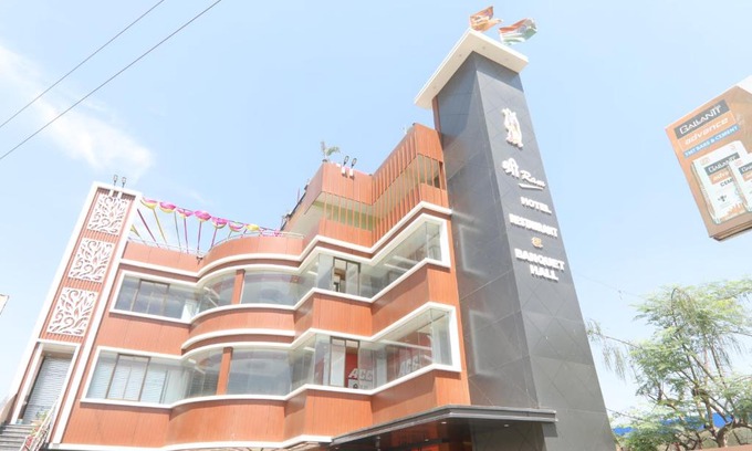 Gorakhpur Hotel | Shree Ram hotel & restaurant