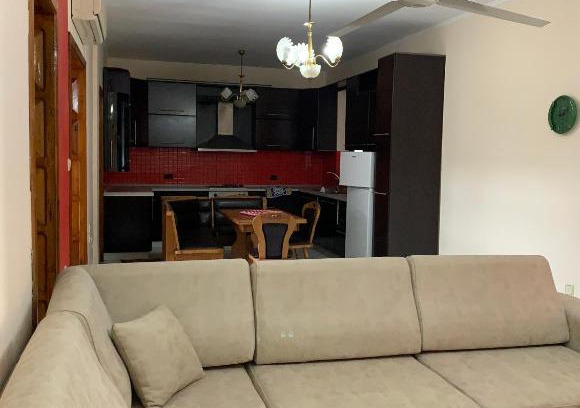 Sheqi i Vogel House | Shtepi Me qera Fier