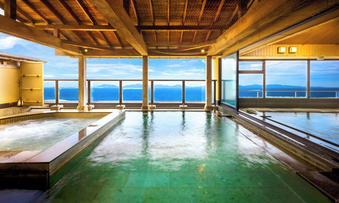 Nishiuracho House | shunkeiroman ginpaso