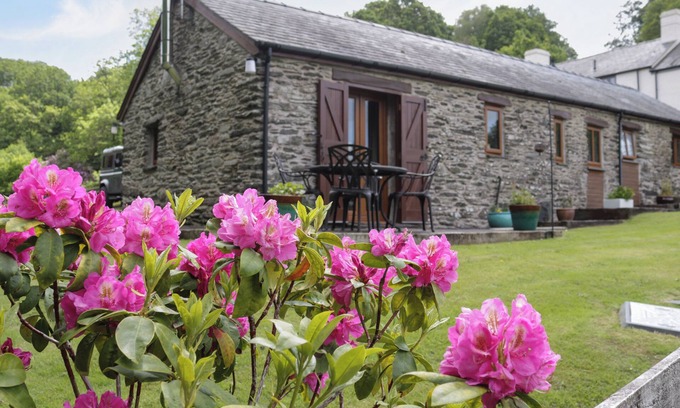 Gwynedd- Snowdonia House | SIABOD VIEW, family friendly, with open fire in Betws-Y-Coed