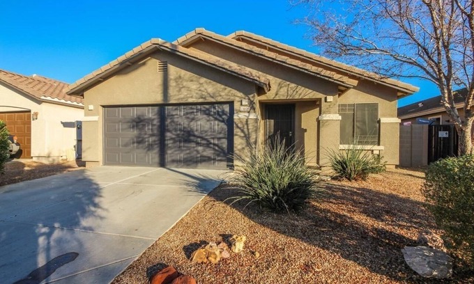 Sierra Verde House | Sierra Verde, Surprise, Close to Stadium, Monthly Discount 20% Limited Time