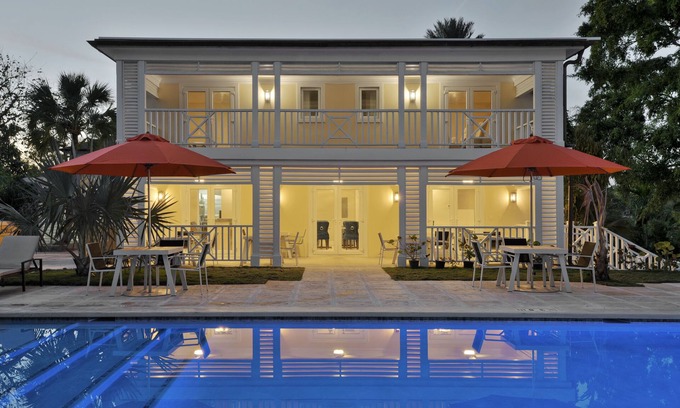 Nassau House | Silk Cotton Villa 5