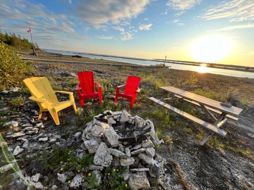Tobermory House | Silver Birch Waterfront Cottage