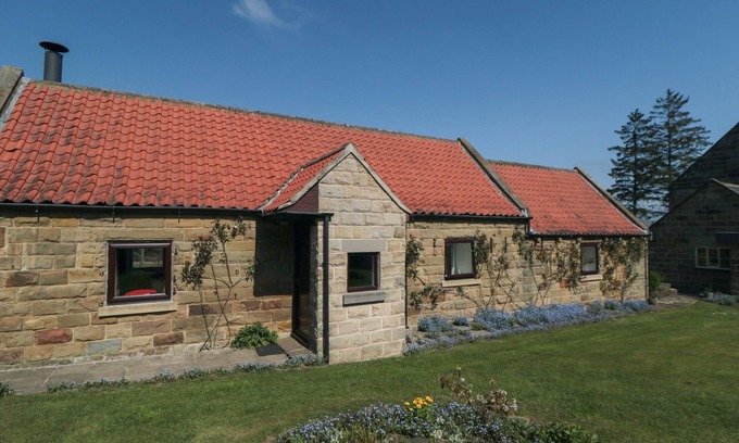Great Fryup Dale Cottage | SILVER BIRCHES, pet friendly, character holiday cottage in Glaisdale