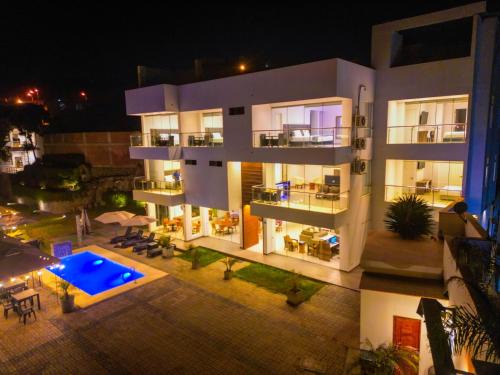 Cerro Azul Hotel | Silver Inn Hotel