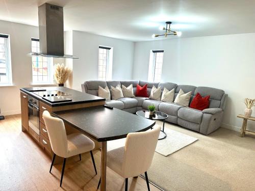 Grimsby Apartment | Silver Sky Apartment - By VISIT CLEETHORPES