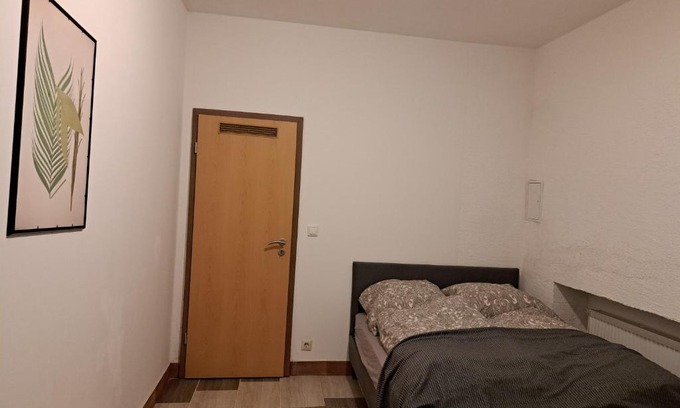 Halle House | Simostay