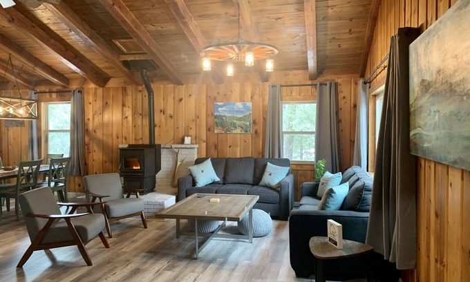 Cloudcroft Cabin | Simply Enjoy the Mountains!