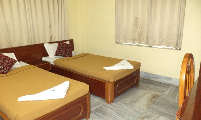 Sector II Bed & Breakfast | Simurg- AK50 New Town