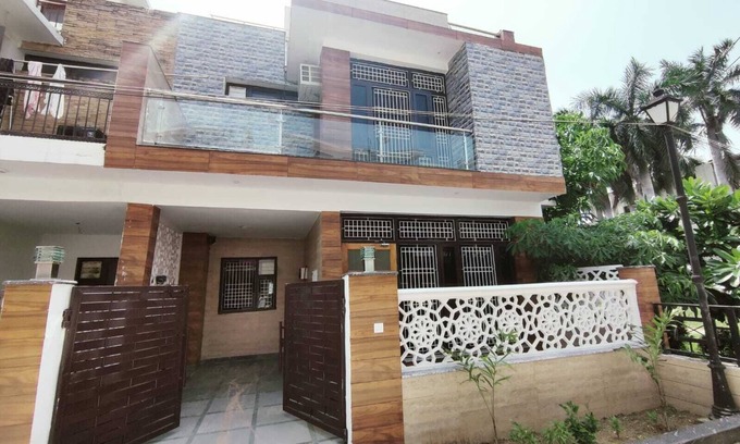 Auli Villa | Sindhu Villa second home .Peaceful surrounding and safety at its best.
