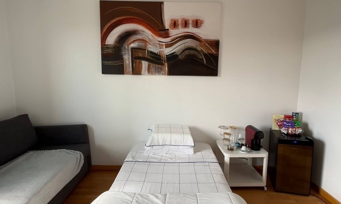 Loures House | Single Bedroom