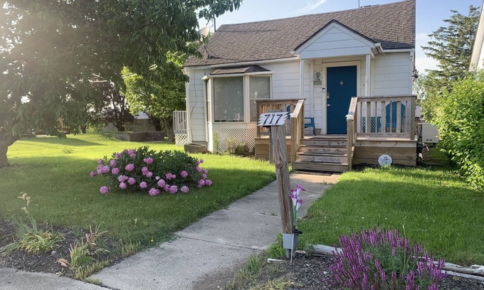 Fairborn House | Single family home 3 minute walk to everything downtown Fairborn offers.