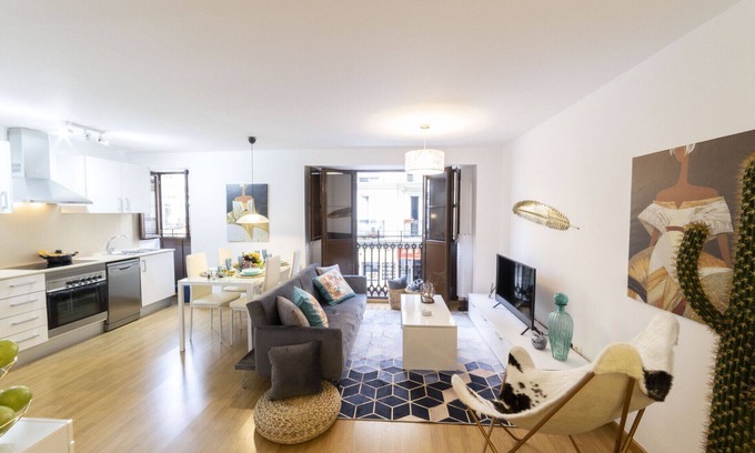 La Roqueta Apartment | SingularStays Valencia Center IV